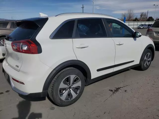 2017 KIA Niro FE