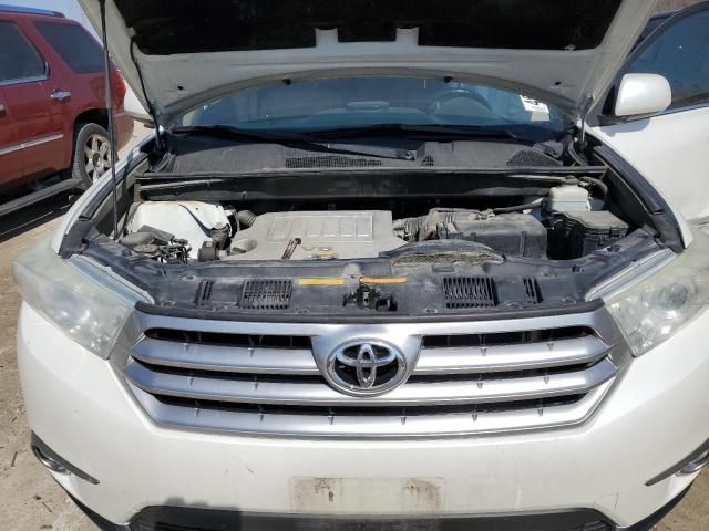 2013 Toyota Highlander Base