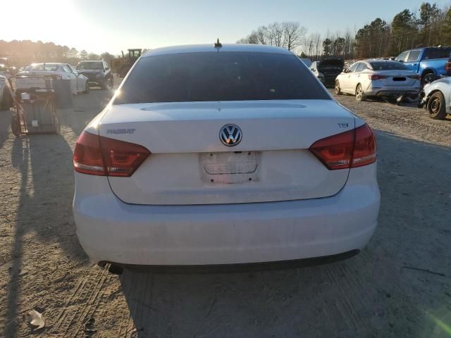 2015 Volkswagen Passat S