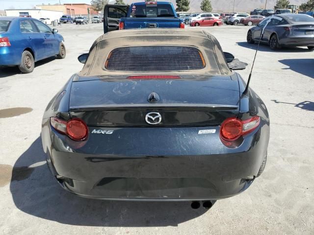 2016 Mazda MX-5 Miata Club