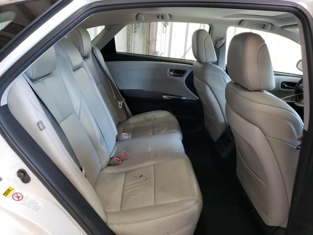 2013 Toyota Avalon Base