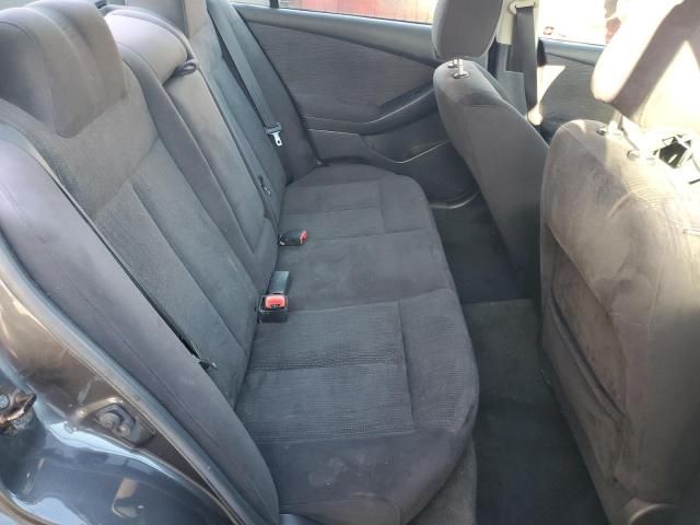 2010 Nissan Altima Base