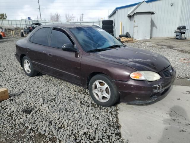 1999 Hyundai Elantra Base