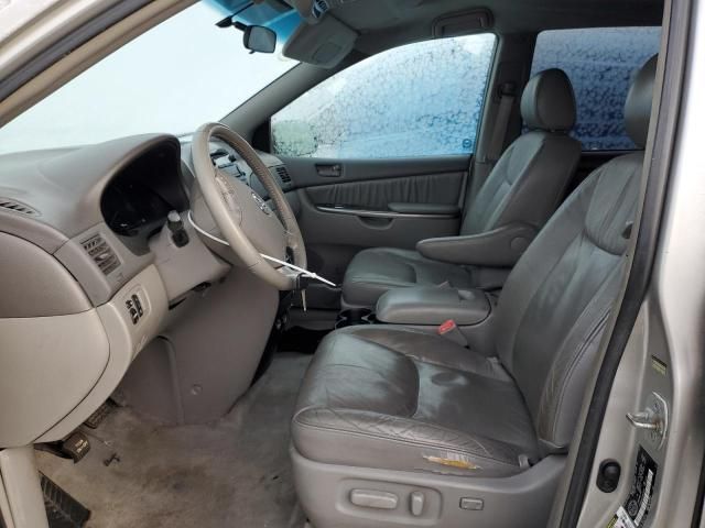 2007 Toyota Sienna CE