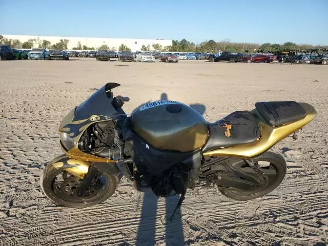 2002 Yamaha YZFR6 L