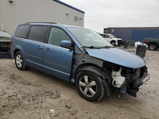 2011 Volkswagen Routan SE