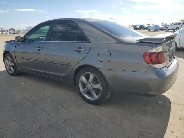 2005 Toyota Camry SE