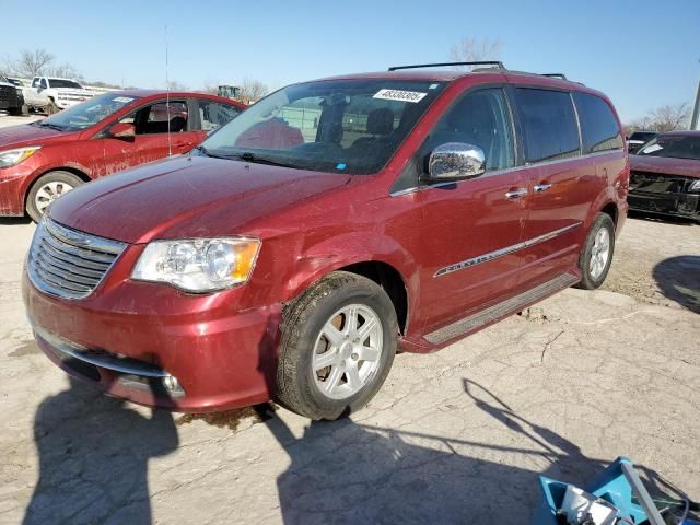 2012 Chrysler Town & Country Touring L