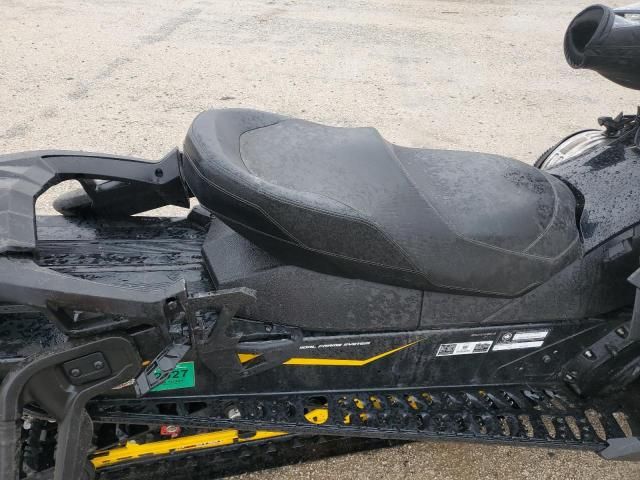 2013 Skidoo 2013 Skidoo MXZ 800