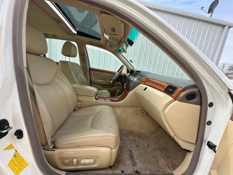 2004 Lexus LS 430