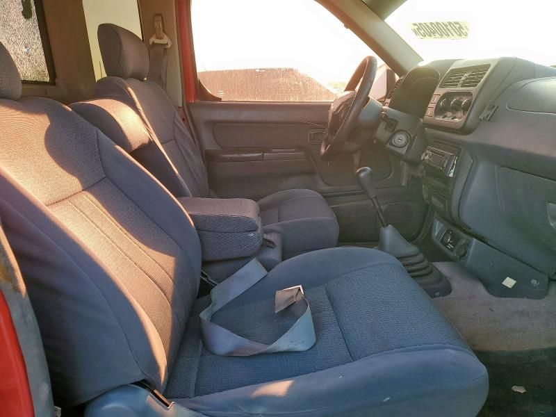 2001 Nissan Frontier King Cab XE