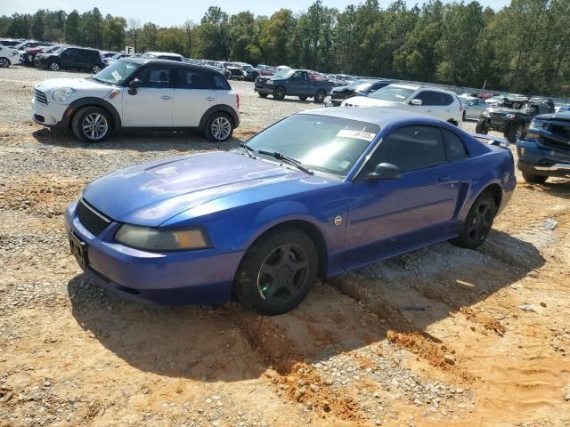 2004 Ford Mustang