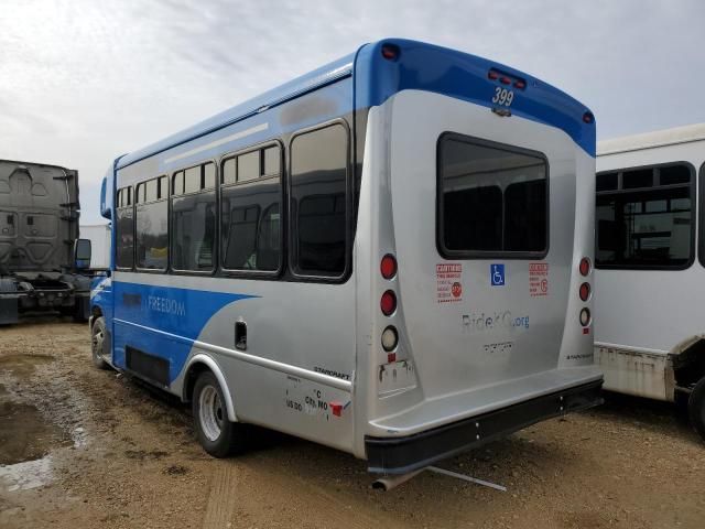 2019 Ford Econoline E350 Super Duty Cutaway Van