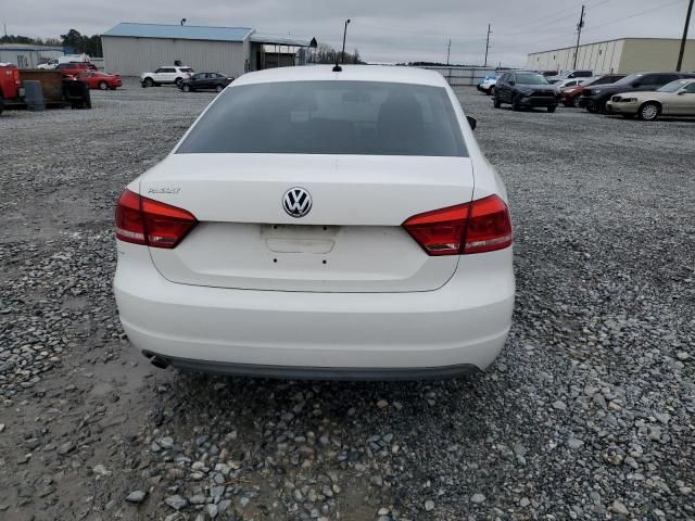 2013 Volkswagen Passat S