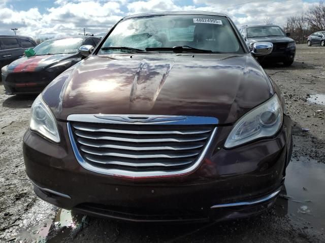 2012 Chrysler 200 Limited