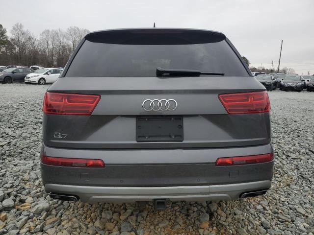 2019 Audi Q7 Premium Plus