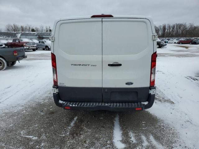 2018 Ford Transit T-250