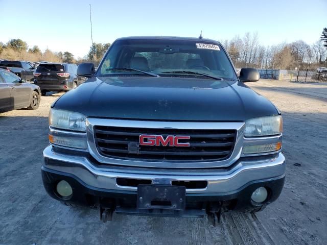 2004 GMC Sierra K2500 Crew Cab