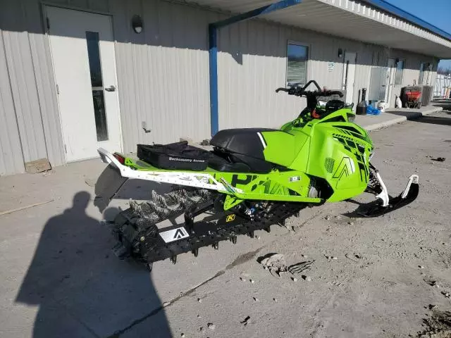 2022 Arctic Cat Snowmobile