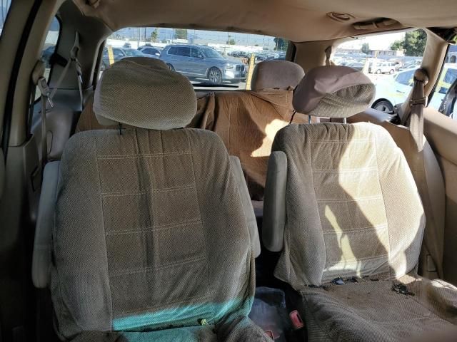 2000 Toyota Sienna LE