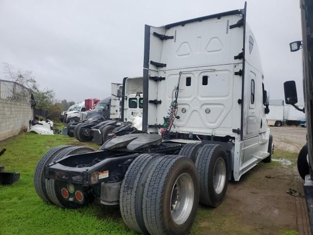 2016 Freightliner Cascadia 125