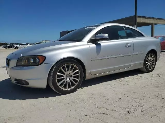 2008 Volvo C70 T5