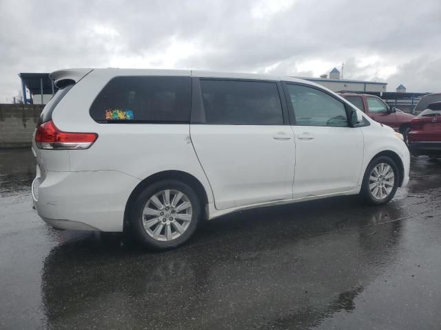 2014 Toyota Sienna LE