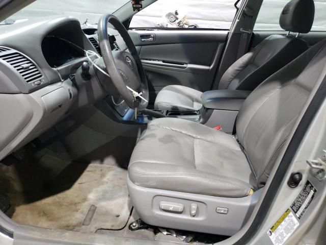 2005 Toyota Camry LE