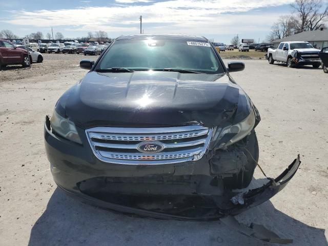 2011 Ford Taurus SHO