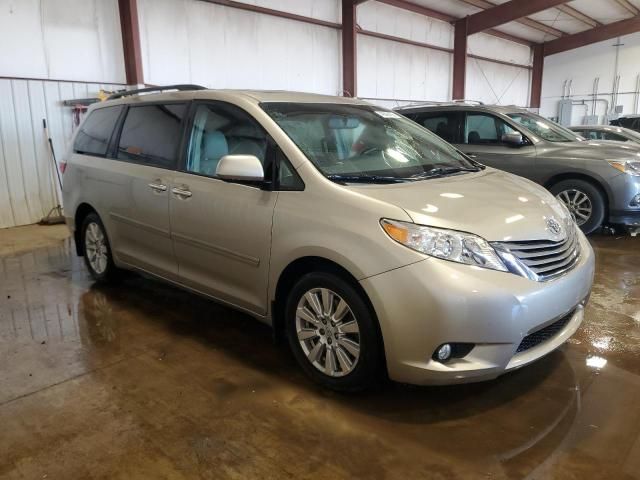 2015 Toyota Sienna XLE