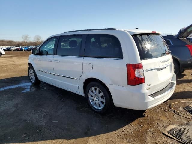 2016 Chrysler Town & Country Touring