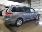 2014 Toyota Sienna XLE