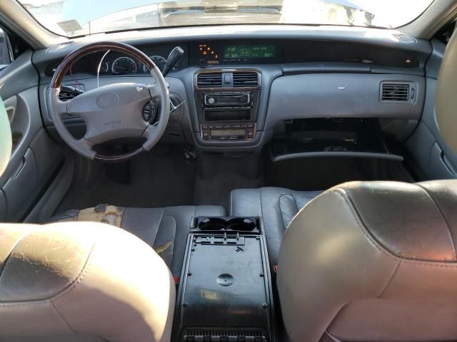 2001 Toyota Avalon XL