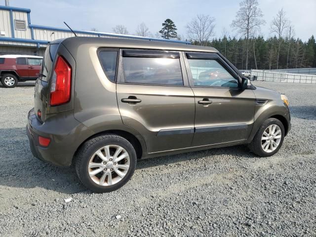 2013 KIA Soul +