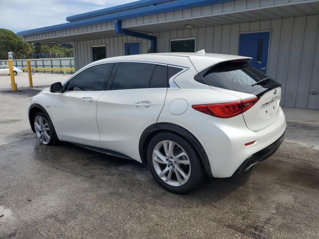 2017 Infiniti QX30 Base