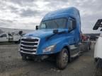 2019 Freightliner Cascadia 126 Semi Truck