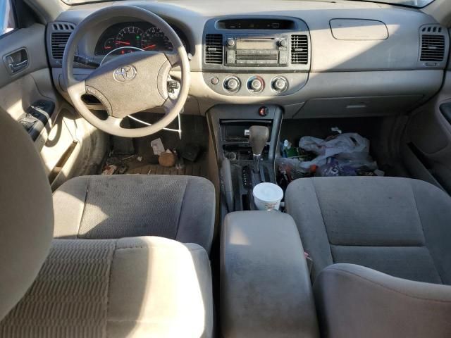 2005 Toyota Camry LE