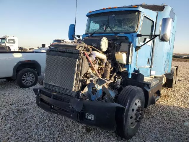 2005 Kenworth Construction T600