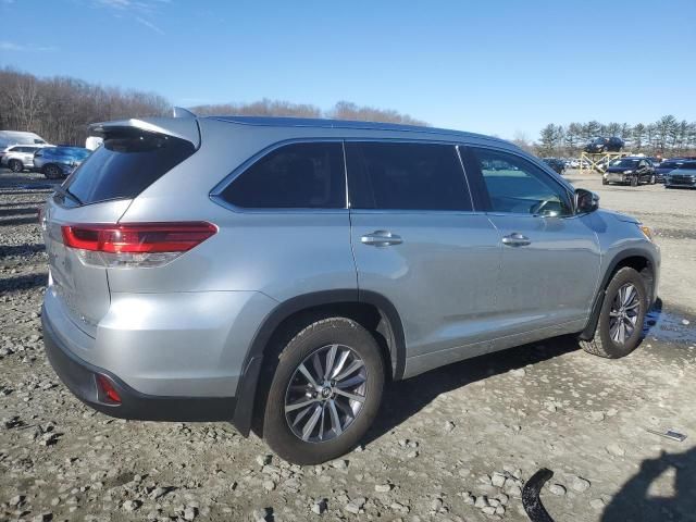 2018 Toyota Highlander SE