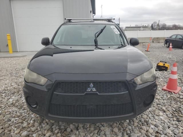 2012 Mitsubishi Outlander ES