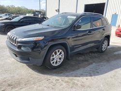 SUV salvage a la venta en subasta: 2017 Jeep Cherokee Latitude