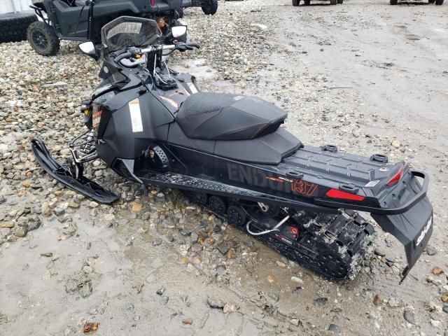 2017 Skidoo 2017 Skidoo Renegade