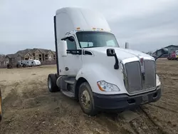 Kenworth Vehiculos salvage en venta: 2016 Kenworth T680 Semi Truck