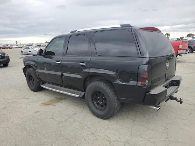 2004 Cadillac Escalade Luxury