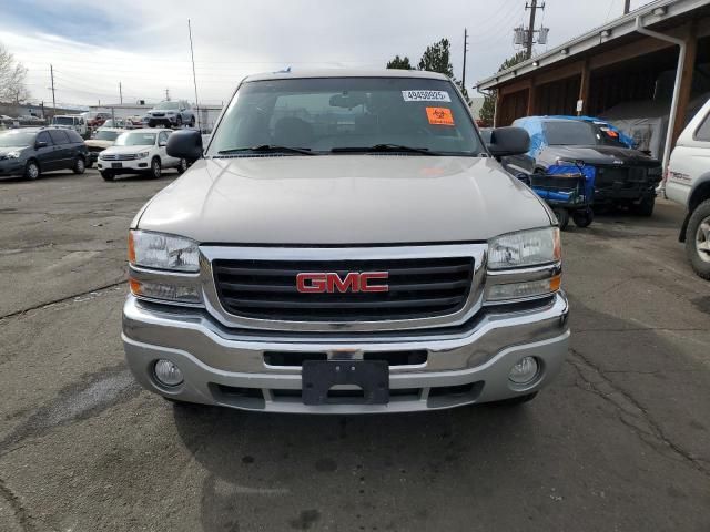 2004 GMC New Sierra K1500