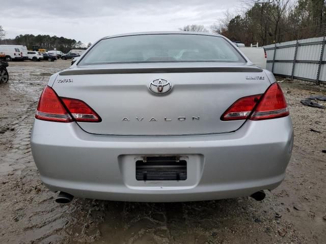 2005 Toyota Avalon XL