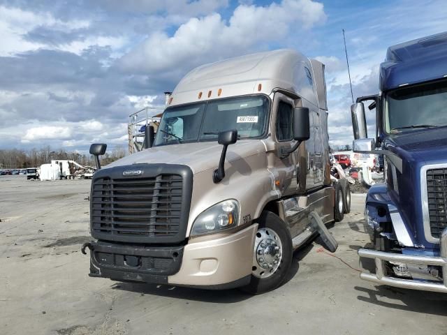 2016 Freightliner Cascadia 125 Semi Truck