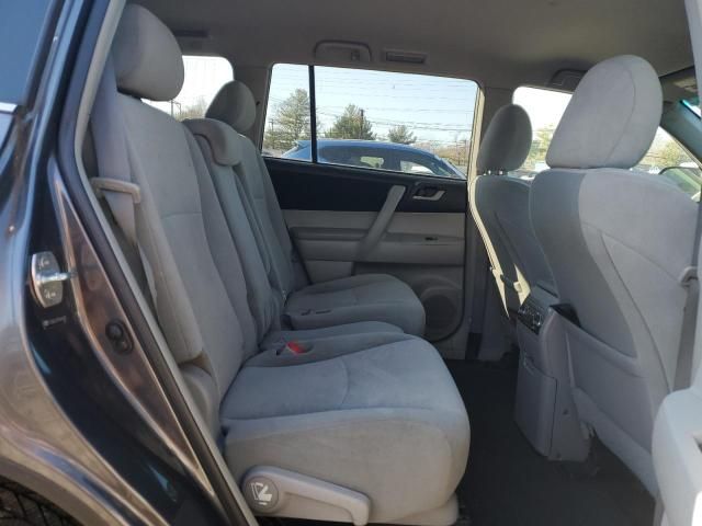 2011 Toyota Highlander Base