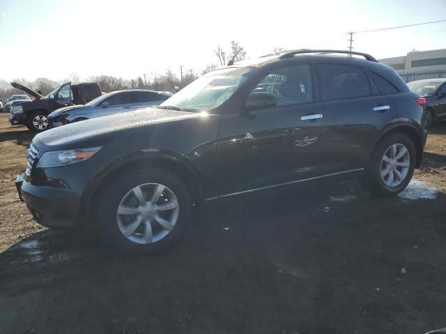 2005 Infiniti FX35