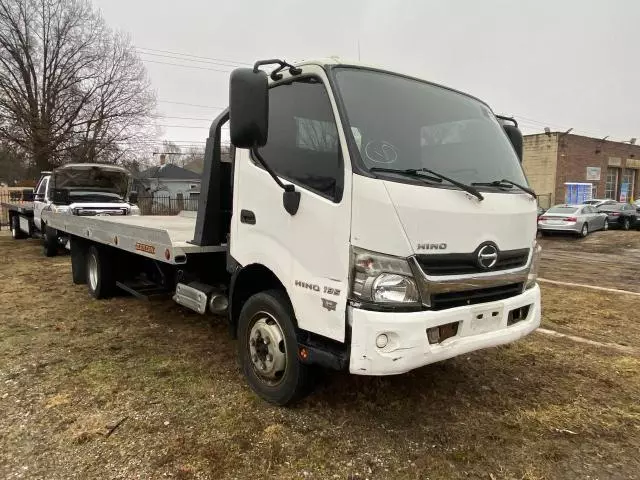 2016 Hino 195